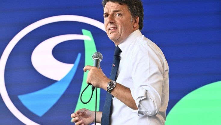 "Il Mostro" di Renzi in cima alla top ten dei libri e lui esulta: "Non me l'aspettavo"