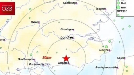 Londra,  scossa di terremoto vicino all'aeroporto di Gatwick: paura per il raro fenomeno sismico 