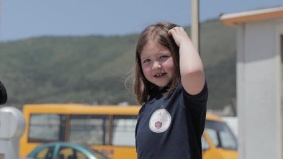 Protezione civile, ha 6 anni la volontaria più giovane d'Italia: "Mi piace spegnere il fuoco"