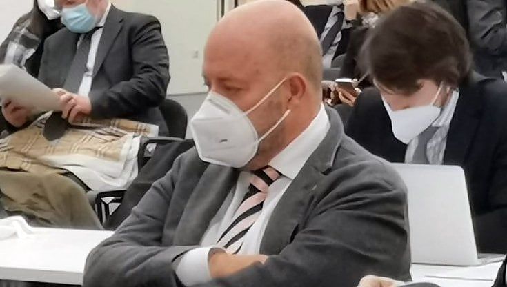 Covid, negli uffici giudiziari di Bari 142 tra positivi e in quarantena. Rossi: "Senza vaccinazioni si ferma tutto"