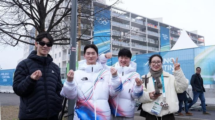 Borsoni, colori e Playstation: così prende vita il Villaggio Olimpico aspettando tutti gli atleti
