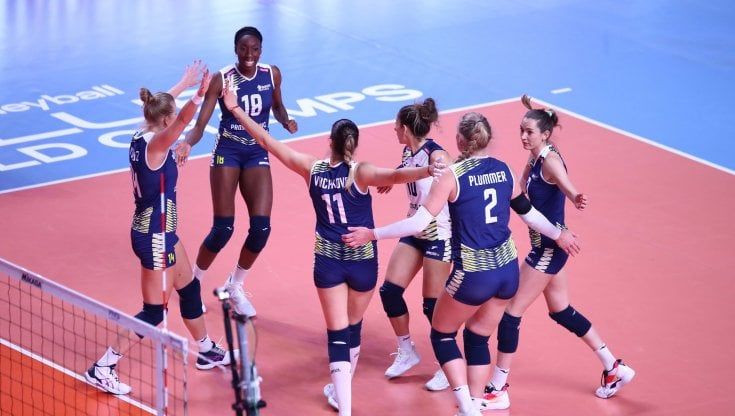Volley, Mondiale per club: Egonu ribalta le brasiliane del Minas Tenis, Conegliano in finale