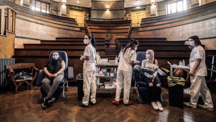 Covid e vaccini: perché ha vinto il Lazio