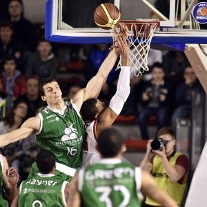 Siena, si complica: perquisiti gli ex vertici, l'accusa &egrave; bancarotta
