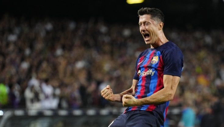 Liga, Lewandowski rialza il Barcellona: 3-0 al Villarreal