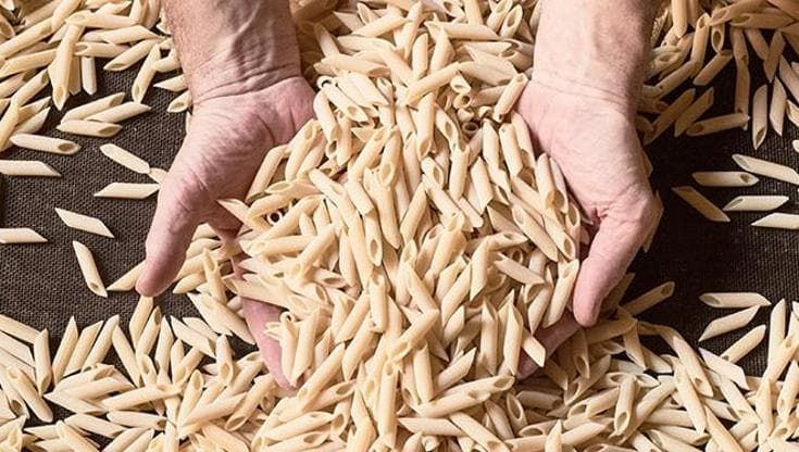 La pasta che da 100 anni si produce (con solo grano italiano) in un piccolo paese toscano