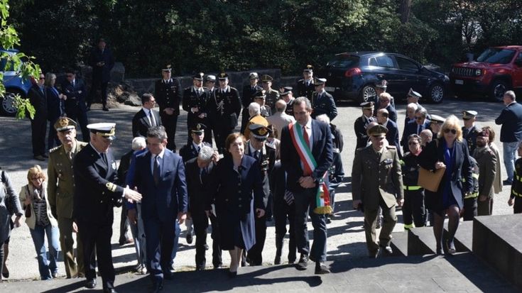 25 aprile, de Magistris: "Celebrare non è mai retorico"
