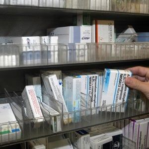 Dona un farmaco, la campagna per aiutare chi rinuncia alla salute