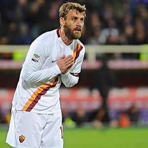 Roma, De Rossi a rischio stop. Sabatini chiude per Luiz Adriano