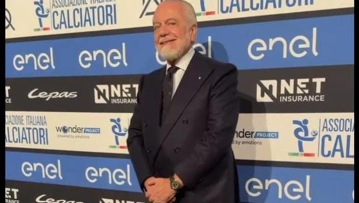 Napoli, De Laurentiis no limits: “La squadra è più forte di quella dello scudetto”