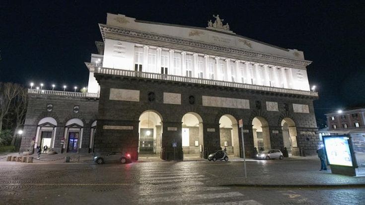 Bartòk e Poulenc: due giganti al San Carlo