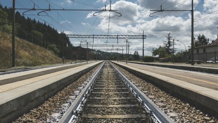 Pendolaria 2023, le linee ferroviarie peggiori d’Italia secondo Legambiente