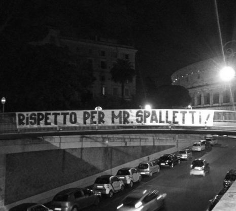 Roma, gli utras rispondono a Ilary Totti: "Rispetto per Spalletti"