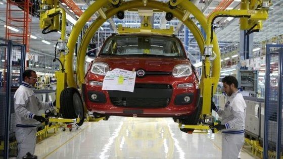 Fca Pomigliano, la Fiom proclama uno sciopero di due ore