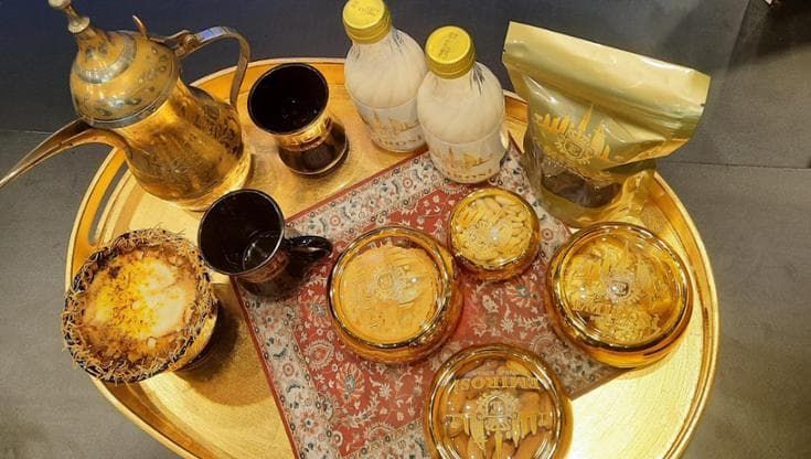 Il caffè napoletano incontra il latte di cammella: ecco il cappuccino che non t’aspetti