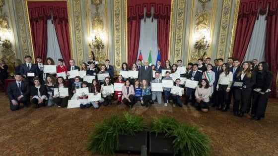 Fra i giovanissimi eroi di Mattarella anche un'intera classe di Riccione