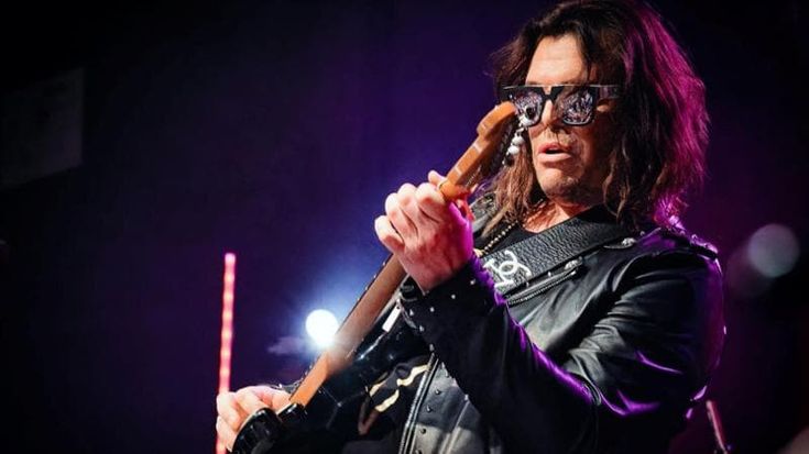 Gianluca Grignani: “Pausini un’amica, sulla cover non lo è stata. Sanremo? Non regalo più canzoni”