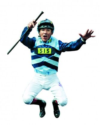 Frankie Dettori, una vita con "la febbre da cavallo"