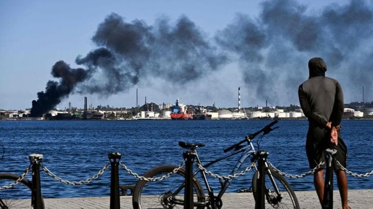 La Russia sfida l’assedio Usa a Cuba e manda due petroliere: “Carburante per 10 giorni”