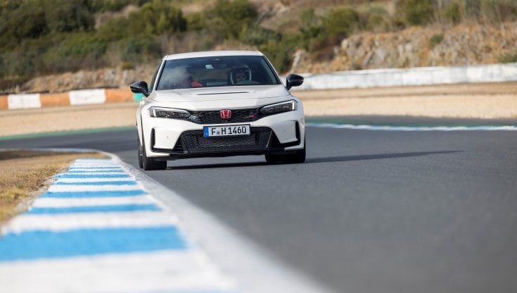 Formula Type R, la Honda Civic per i puristi della guida