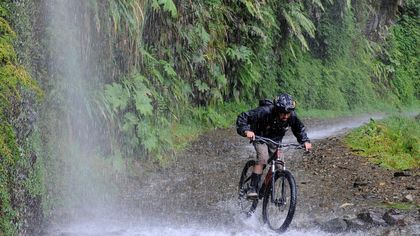Bolivia. Solo pochi ciclisti nella 