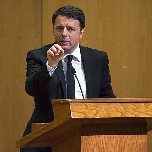 Renzi stoppa le mire di Olanda e Germania: "Niente tetto sui titoli di Stato"