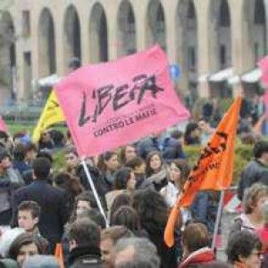Mafie, amministratori locali in trincea: ogni giorno un atto di minaccia e intimidazione