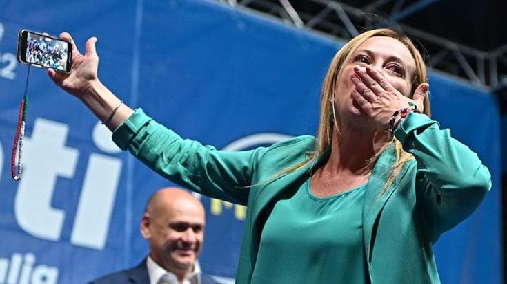 Fratelli (e figli) d’Italia: il partito punta sui familiari verso il voto di giugno