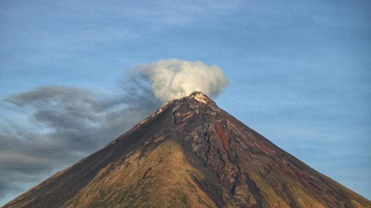 Cos'è l'Anello di Fuoco, l'area vulcanica dove si verificano il 90 per cento dei terremoti