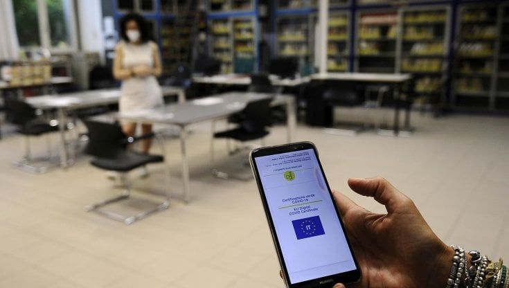 Messina, scatta la sospensione per 1.170 fra medici, infermieri e tecnici non vaccinati