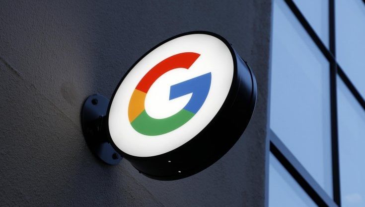 Perché anche Google Docs scrive qual è con l'apostrofo