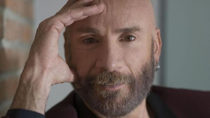 Mario Venuti: “Nella musica aumenta il tasso di bruttezza, è la sindrome del tormentone. Sull’omosessualità passi in avanti, i giovani sentono meno lo stigma”