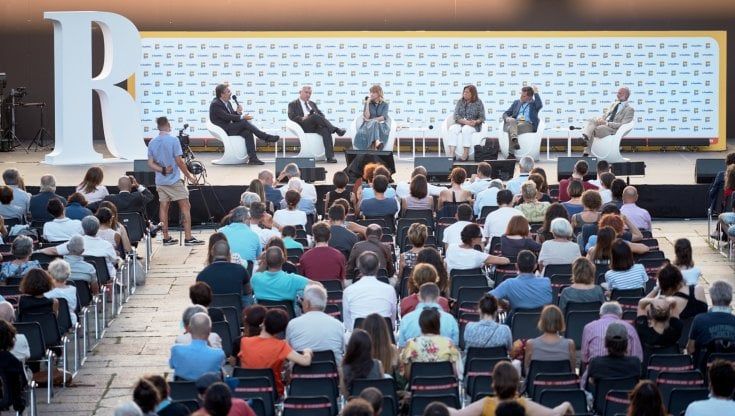 Repubblica delle Idee 2022: sfidiamo insieme il futuro in bilico