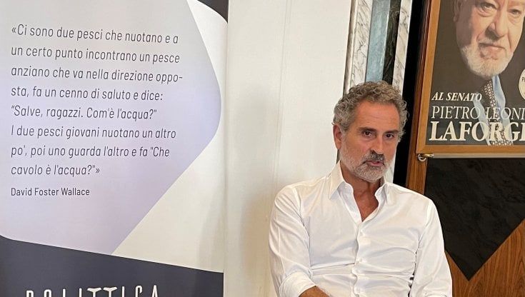 A Bari la scuola politica de 'La giusta causa': con Michele Laforgia le lezioni di Carofiglio, D'Alema, Canfora e Vendola