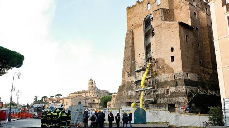 Torre dei Conti, ultimi rilievi: poi il ritorno dei residenti