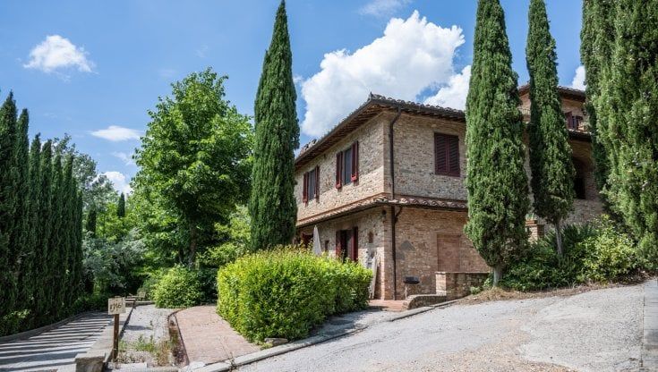 Dalla Certosa di Pontignano in poi, So.Ges prende in gestione altri due alberghi nel Fiorentino