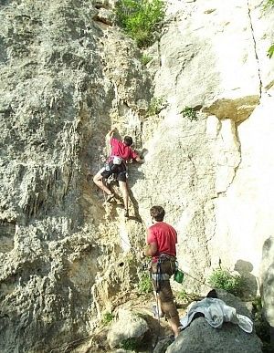 &ldquo;La passione di salire in vetta&rdquo;<br />Sogni e paure dei giovani alpinisti