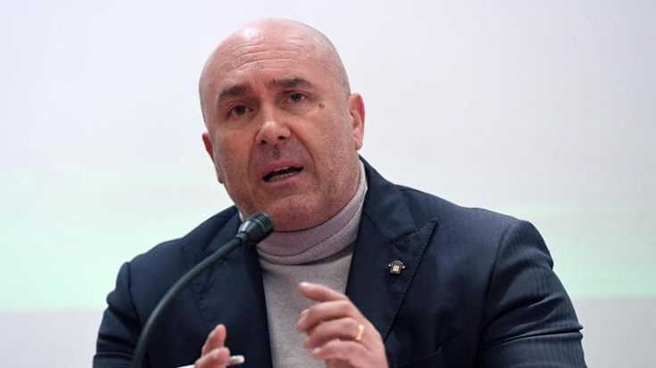 Stefano Bandecchi ritira le dimissioni: resta sindaco di Terni