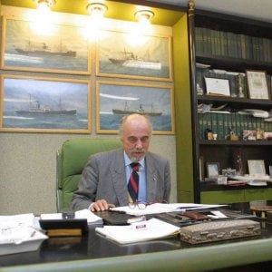 Genova, lutto in porto, è morto Paolo Messina