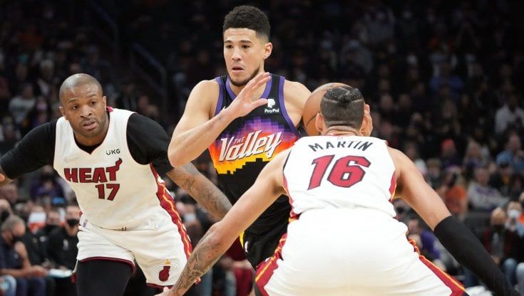Nba: colpo Miami in casa dei Suns, Antetokounmpo non basta a Milwaukee. Memphis inarrestabile