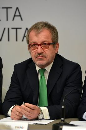 Roberto Maroni<br />"Basta vincoli di spesa su Expo <br />o violeremo il patto di stabilit&agrave;"