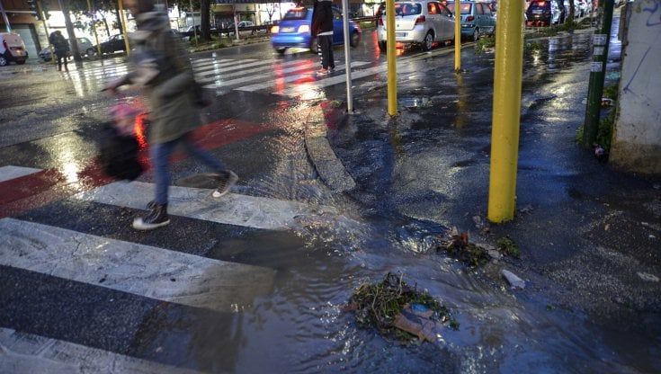 Maltempo, a Roma e nel Lazio allerta gialla da giovedì 9 dicembre: temporali e acquazzoni