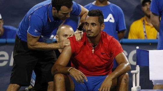 Tennis, Kyrgios: ''La mia ragazza mi ha lasciato e non riesco più a giocare''