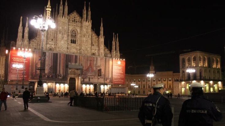 Sciopero dei vigili contro i nuovi turni a rischio precettazione per la Settimana della Moda