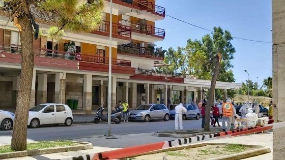  Focolaio Covid a Mondragone, il sindaco: "Isolati i positivi, stop al cordone sanitario"