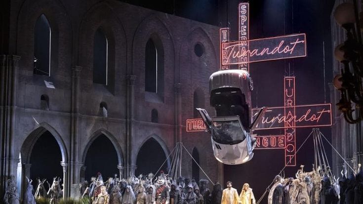 Vasily Barkhatov: “La mia Turandot al San Carlo: una favola nera che rinuncia all’Oriente”
