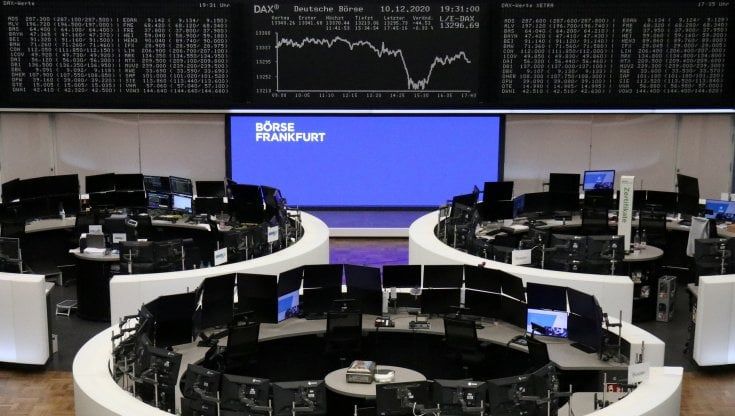 Borse europee deboli tra timori per i contagi e incognita Brexit