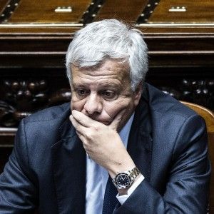 Ilva, i paletti di Galletti "Chi compra non inquiner&agrave;, i nuovo limiti restano, e sulla Tap &egrave; gi&agrave; deciso"