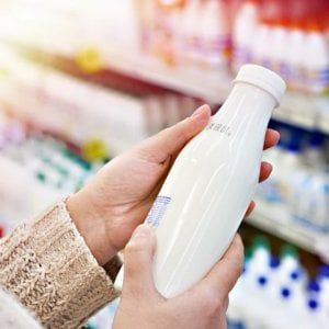 Assolatte: no alla plastic tax, settore lattiero-caseario a rischio