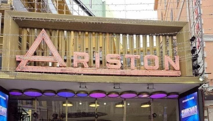 Musica, teatro, comicità, agosto di spettacoli all’Ariston di Sanremo